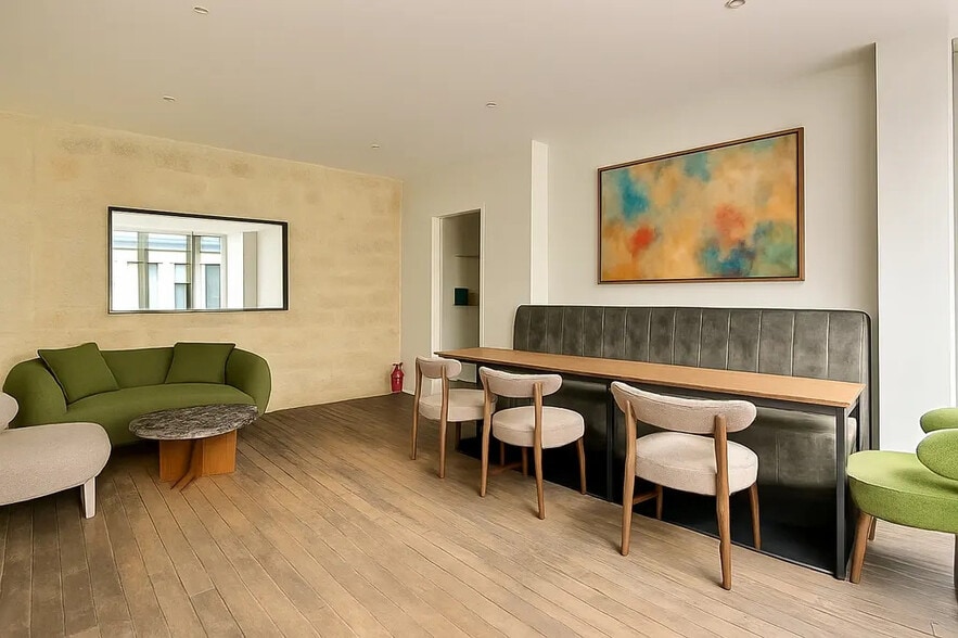139 Rue Du Faubourg Saint-Denis, Paris à louer - Photo de l’immeuble – Image 3 sur 6