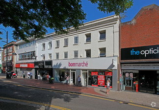 Plus de détails pour 136-138 High St, Hounslow - Local commercial à louer