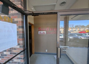 7501 N University St, Peoria, IL à louer Photo intérieure– Image 1 sur 6