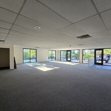 32020 1st Ave S, Federal Way, WA à louer Photo intérieure– Image 2 sur 4