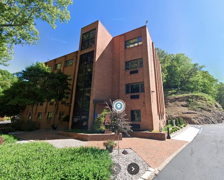 400 Allen Dr, Charleston, WV à louer - Photo de l’immeuble – Image 2 sur 14