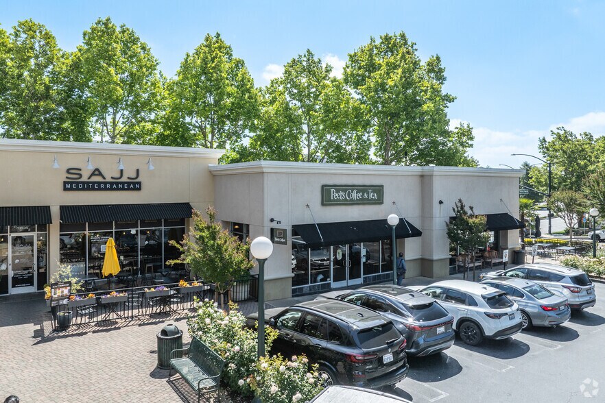 2541 Bishop Dr, San Ramon, CA à louer - Photo de l’immeuble – Image 3 sur 4