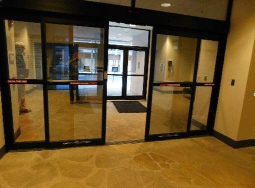 347 W Main St, Clarksburg, WV à louer - Photo intérieure – Image 2 sur 97