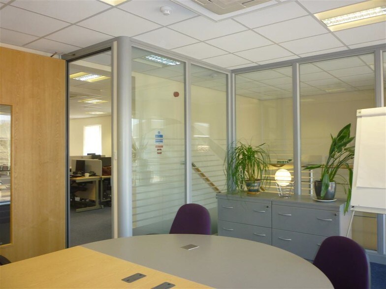 Webster Ct, Warrington à louer - Photo intérieure – Image 3 sur 10