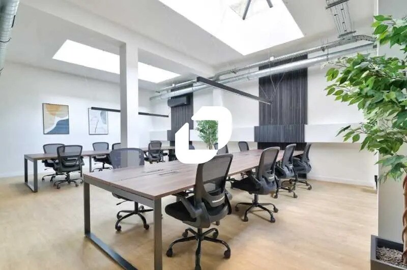 Bureau dans Paris à vendre - Photo de l’immeuble – Image 1 sur 11