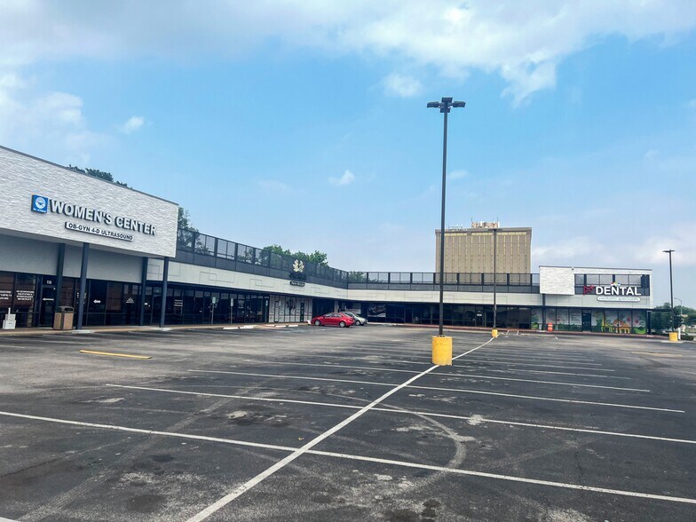 6500 N I-45, Houston, TX à louer - Photo de l’immeuble – Image 1 sur 3