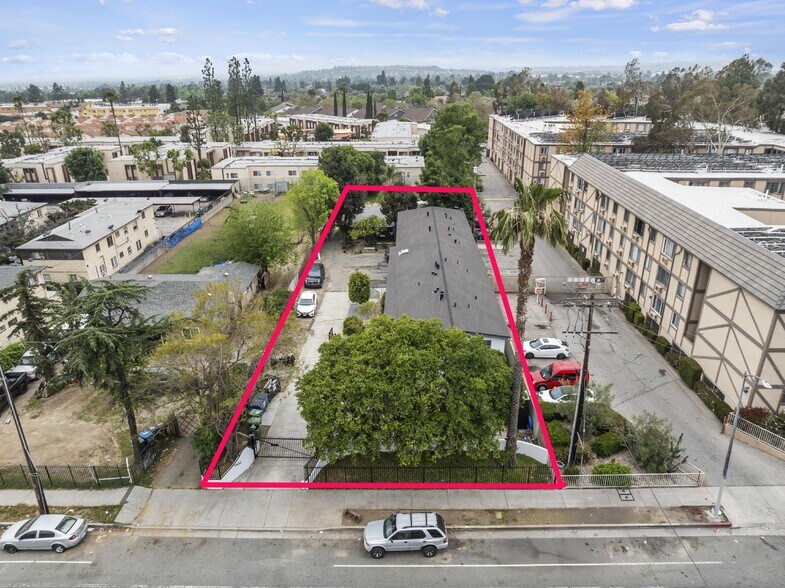 14020-14022 Foothill Blvd, Sylmar, CA à vendre - Photo de l’immeuble – Image 3 sur 10