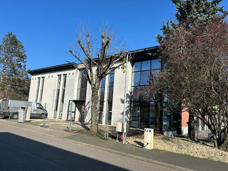 Bureau dans Scy-Chazelles à louer - Photo de l’immeuble – Image 3 sur 8