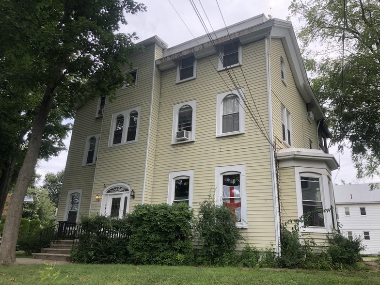 203 S 4th Ave, Highland Park, NJ à vendre - Photo de l’immeuble – Image 3 sur 5