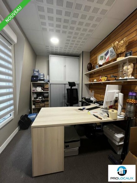 Bureau dans Vineuil-Saint-Firmin à vendre - Photo intérieure – Image 3 sur 5
