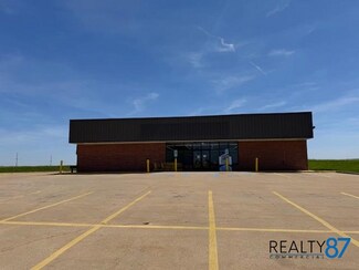 Plus de détails pour 1510 Cedar St, Tipton, IA - Local commercial à vendre