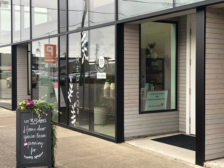 1902 1st St, Tillamook, OR à louer - Photo de l’immeuble – Image 3 sur 4