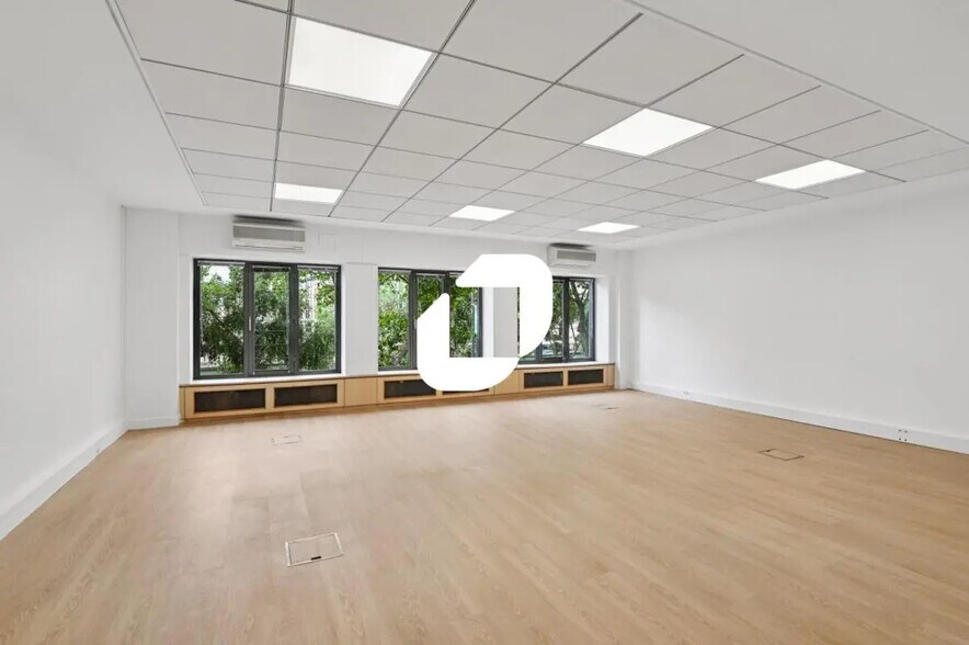 Bureau dans Paris à louer - Photo de l’immeuble – Image 2 sur 16