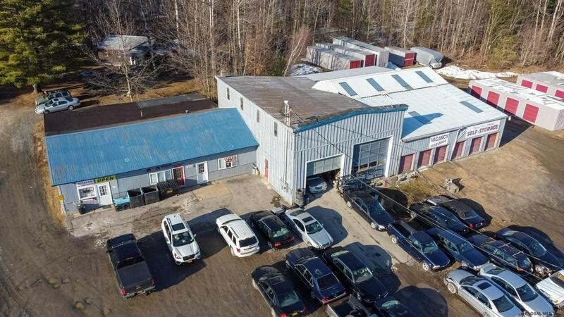 356 County Highway 155, Gloversville, NY à vendre - Photo principale – Image 1 sur 8
