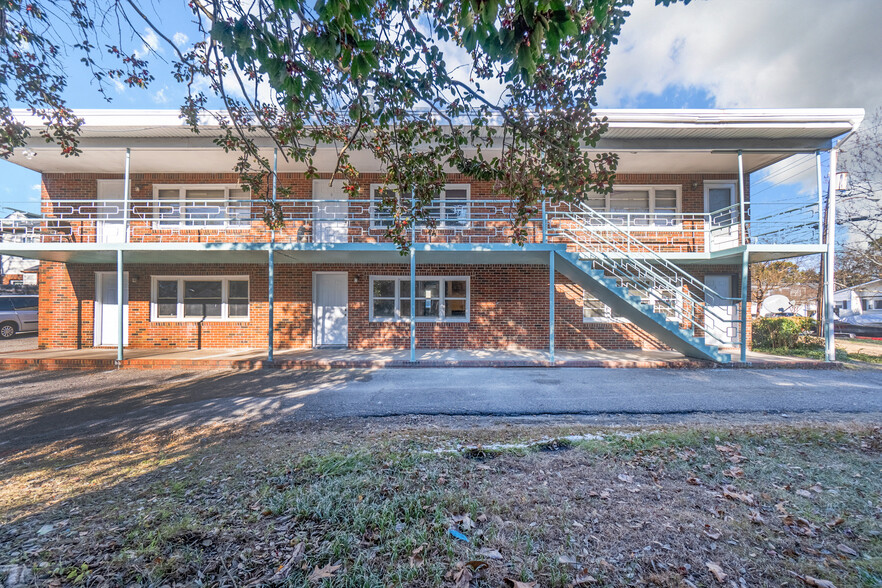 9619 Capeview Ave, Norfolk, VA à vendre - Photo de l’immeuble – Image 1 sur 8