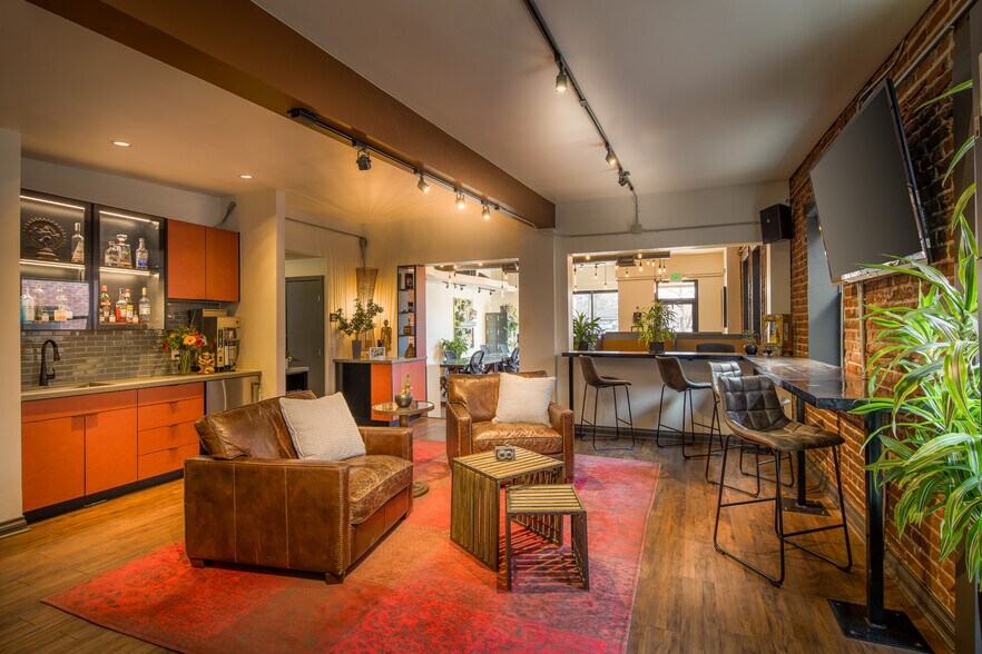 383 N Corona St, Denver, CO à louer - Photo intérieure – Image 2 sur 10
