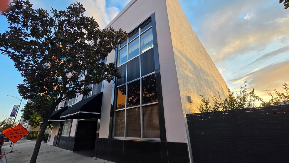 817-819 10th St, Modesto, CA à vendre - Photo de l’immeuble – Image 2 sur 21