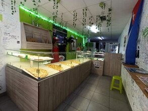 Local commercial dans Barcelone, Barcelona à louer Photo intérieure– Image 2 sur 12