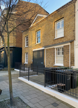 140-144 Clapham Manor St, Londres à louer Photo de l’immeuble– Image 2 sur 10