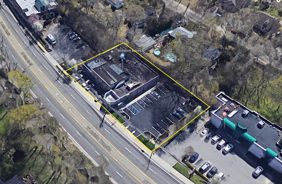830 W Jericho Tpke, Huntington, NY à louer - Aérien – Image 2 sur 3