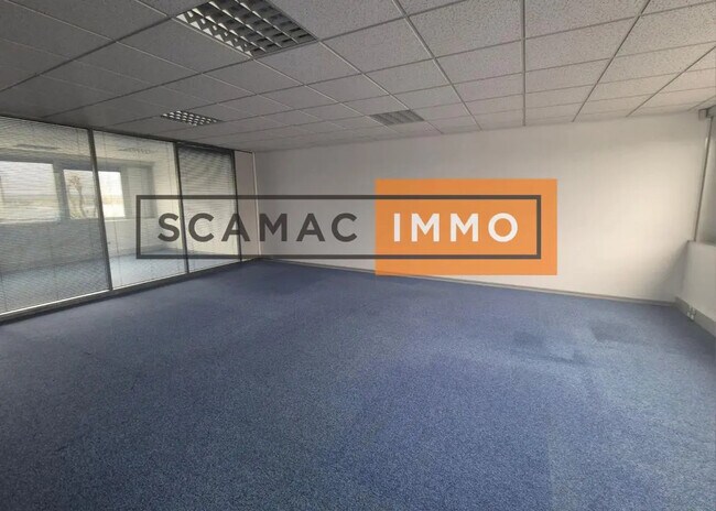 Plus de détails pour Bureau à louer