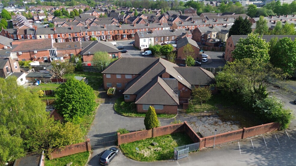 10A Lodge Ln, Warrington à louer - Photo principale – Image 1 sur 1