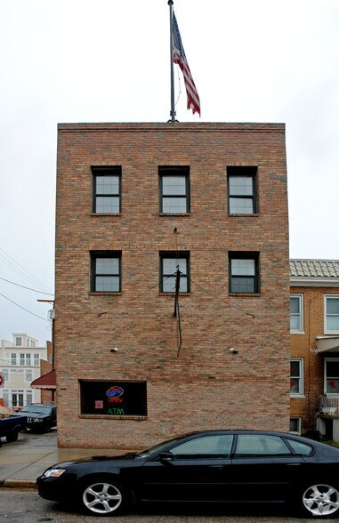 1229 Hull St, Baltimore, MD à vendre - Photo de l’immeuble – Image 2 sur 43