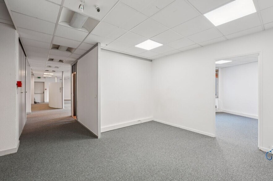 Bureau dans Levallois-Perret à louer - Photo intérieure – Image 3 sur 9