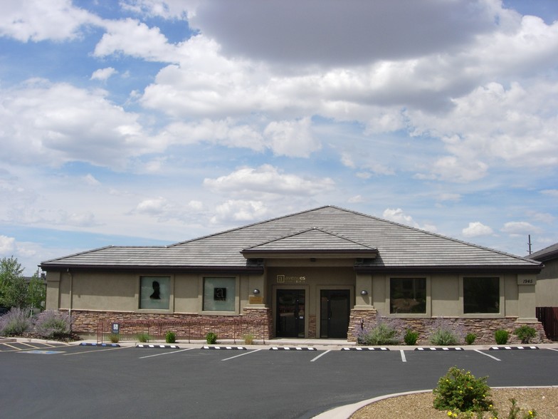 1945 Commerce Center Cir, Prescott, AZ à louer - Photo de l’immeuble – Image 1 sur 7