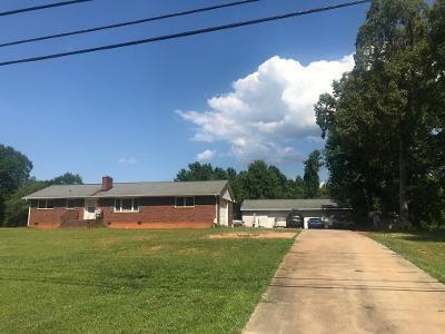 1013 York Rd, Kings Mountain, NC à vendre Photo principale– Image 1 sur 23