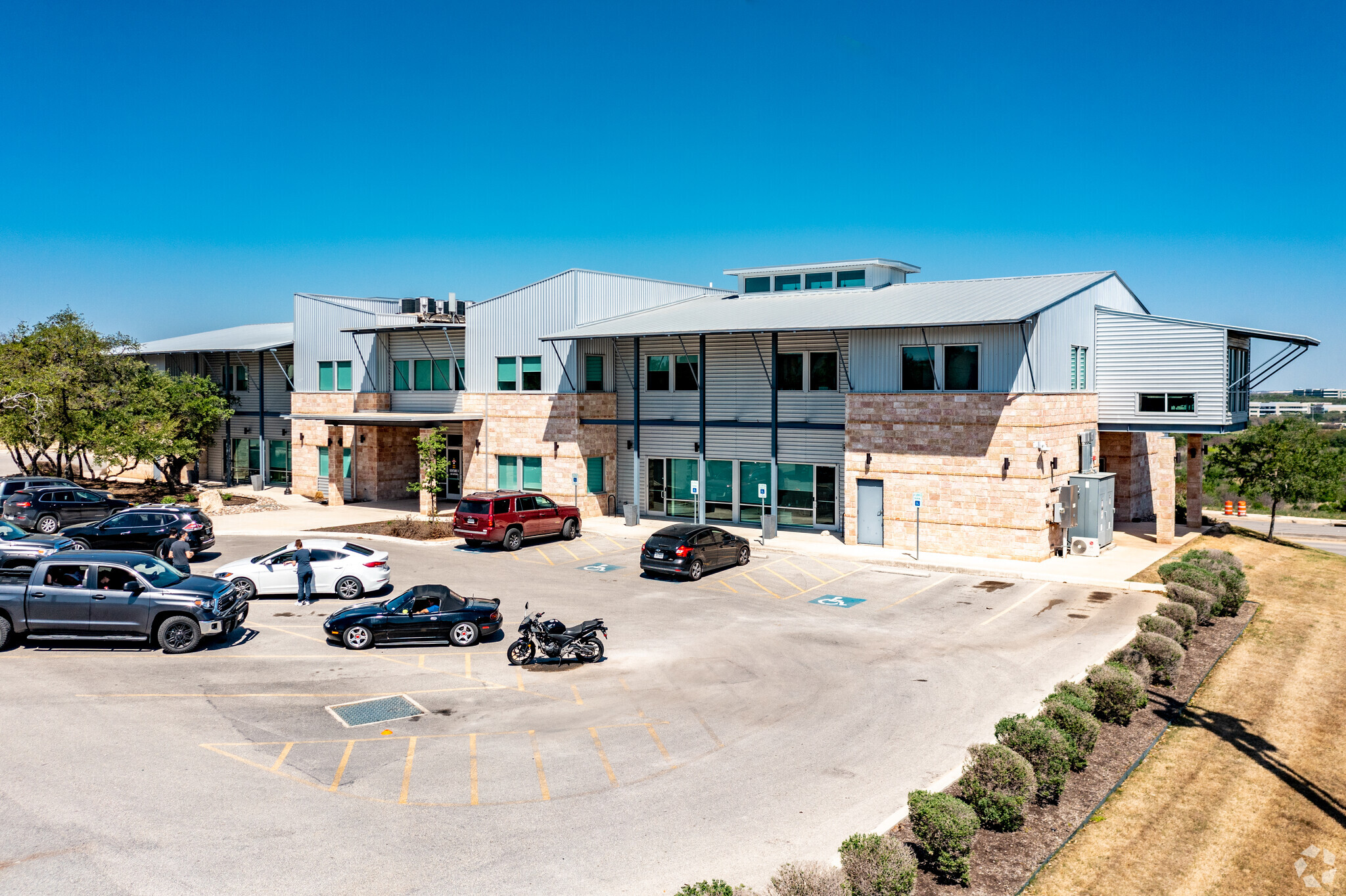 18911 Hardy Oak Blvd, San Antonio, TX à louer Photo principale– Image 1 sur 24