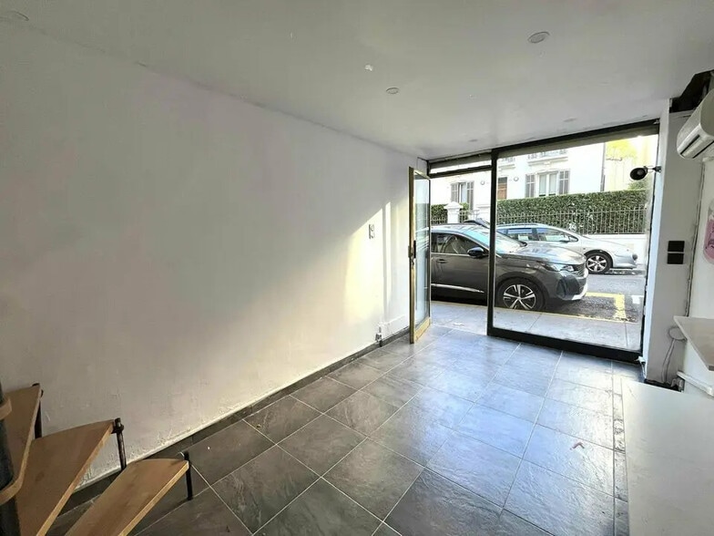 Local commercial dans Antibes à vendre - Photo intérieure – Image 1 sur 4