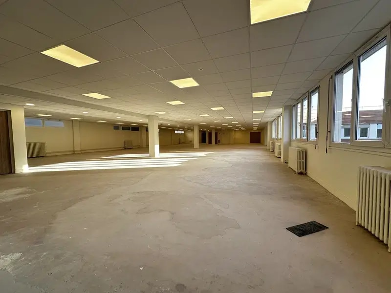 Bureau dans 170 Boulevard Anatole France, SAINT-DENIS à louer Photo intérieure– Image 1 sur 4