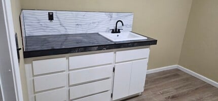 3625 Mission Ave, Carmichael, CA à louer Photo intérieure– Image 1 sur 8