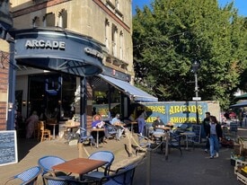 Clifton Arcade - Immobilier d'entreprise
