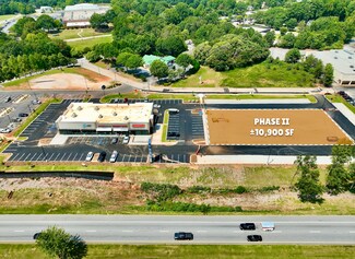 Plus de détails pour 573 Roe Center Ct, Travelers Rest, SC - Local commercial à louer