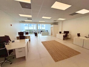 20200 W Dixie Hwy, Aventura, FL à louer Photo intérieure– Image 1 sur 37