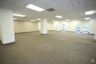 1800 Alexander Bell Dr, Reston, VA à louer Photo intérieure– Image 1 sur 8