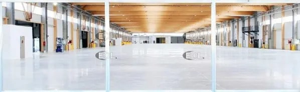 Industriel/Logistique dans Ensuès-la-Redonne à louer - Photo de l’immeuble – Image 3 sur 3