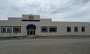 1117 N Old Route 66, Litchfield, IL à louer Photo de l’immeuble– Image 1 sur 10