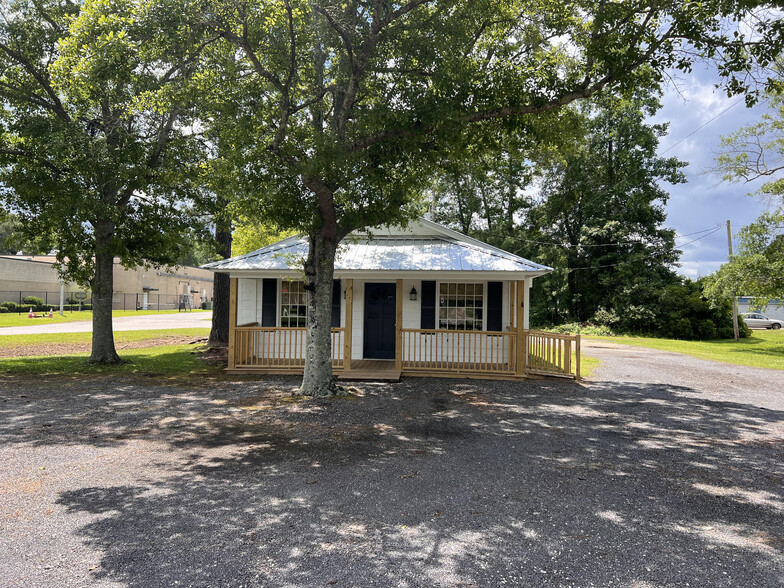 1609 Hemingway Hwy, Hemingway, SC à vendre - Photo principale – Image 1 sur 21