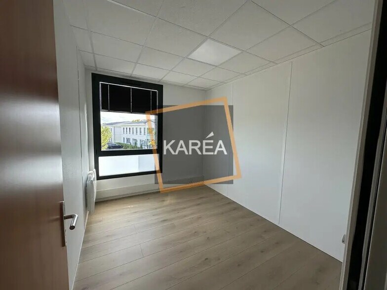 Bureau dans Serris à louer - Photo de l’immeuble – Image 2 sur 5