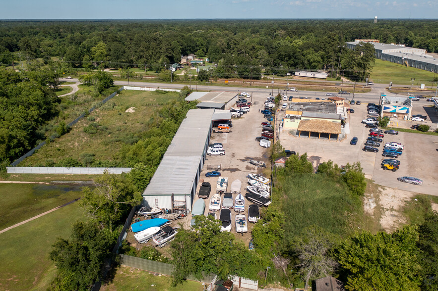23718 N 494 Loop, Porter, TX à vendre - Photo de l’immeuble – Image 1 sur 20