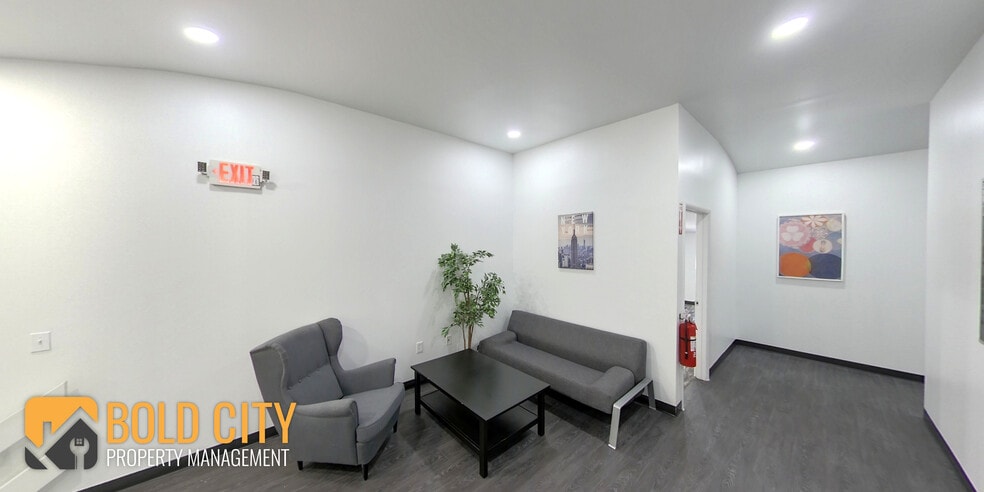 108 Kingsley Ave, Orange Park, FL à louer - Photo intérieure – Image 3 sur 13