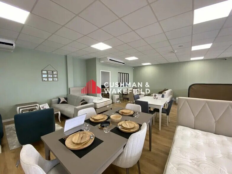 Local commercial dans Cugnaux à louer - Photo de l’immeuble – Image 3 sur 8