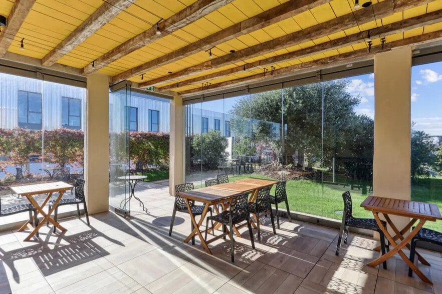 Bureau dans Saint-Herblain à louer - Photo de l’immeuble – Image 3 sur 15