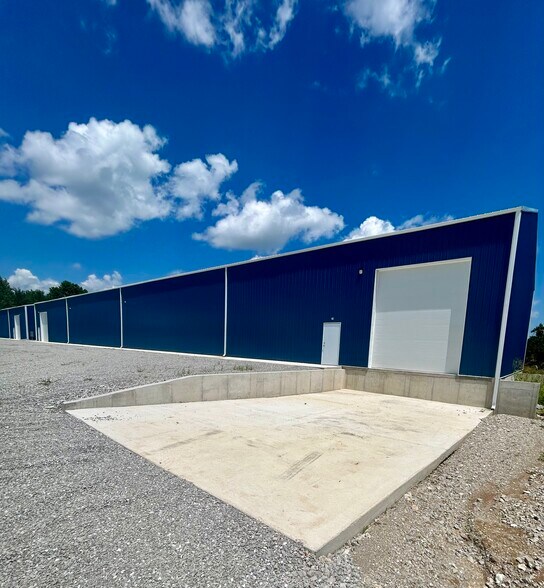 4657 S Limit Ave, Sedalia, MO à louer - Photo principale – Image 1 sur 4