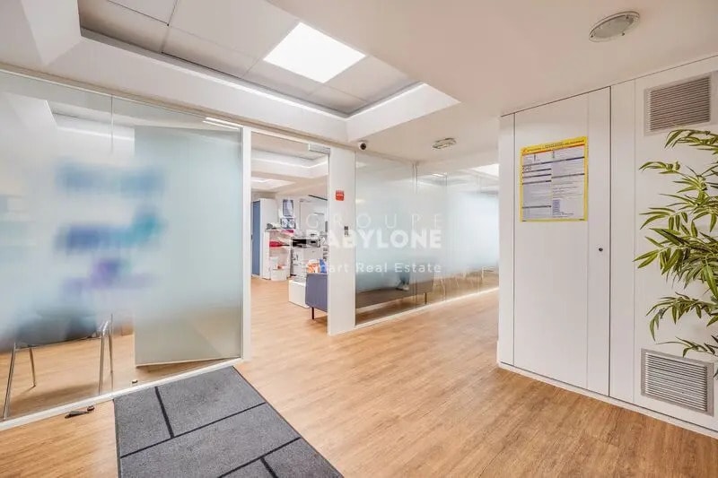 37 Rue De Lyon, Paris à louer Photo intérieure– Image 1 sur 7