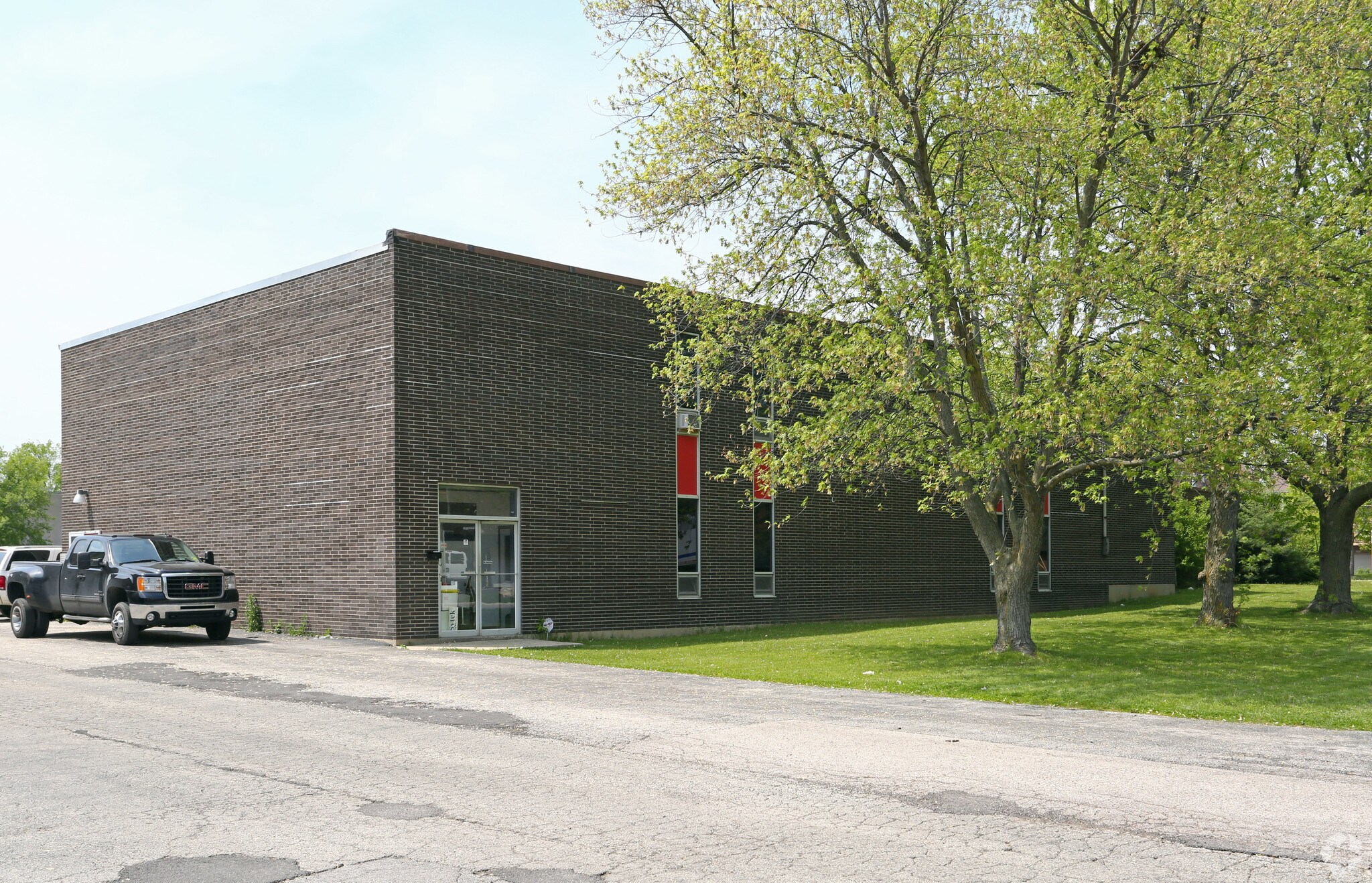 350 N Eric Dr, Palatine, IL à vendre Photo principale– Image 1 sur 13