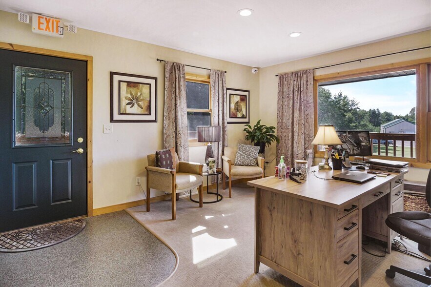 8778 Earls Ct, Woodruff, WI à vendre - Photo de l’immeuble – Image 2 sur 8